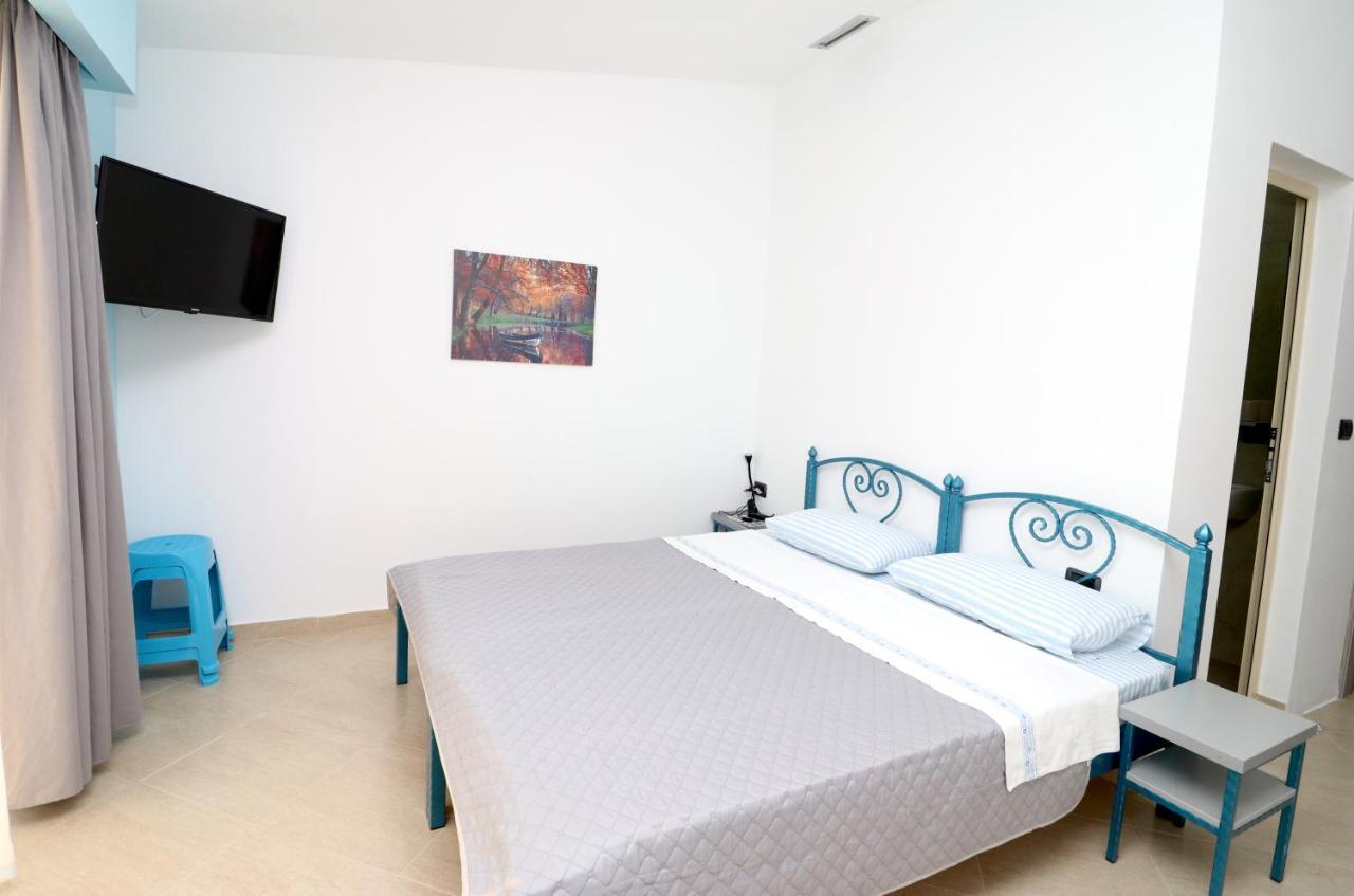 Ildora Qimon Himare Exterior foto