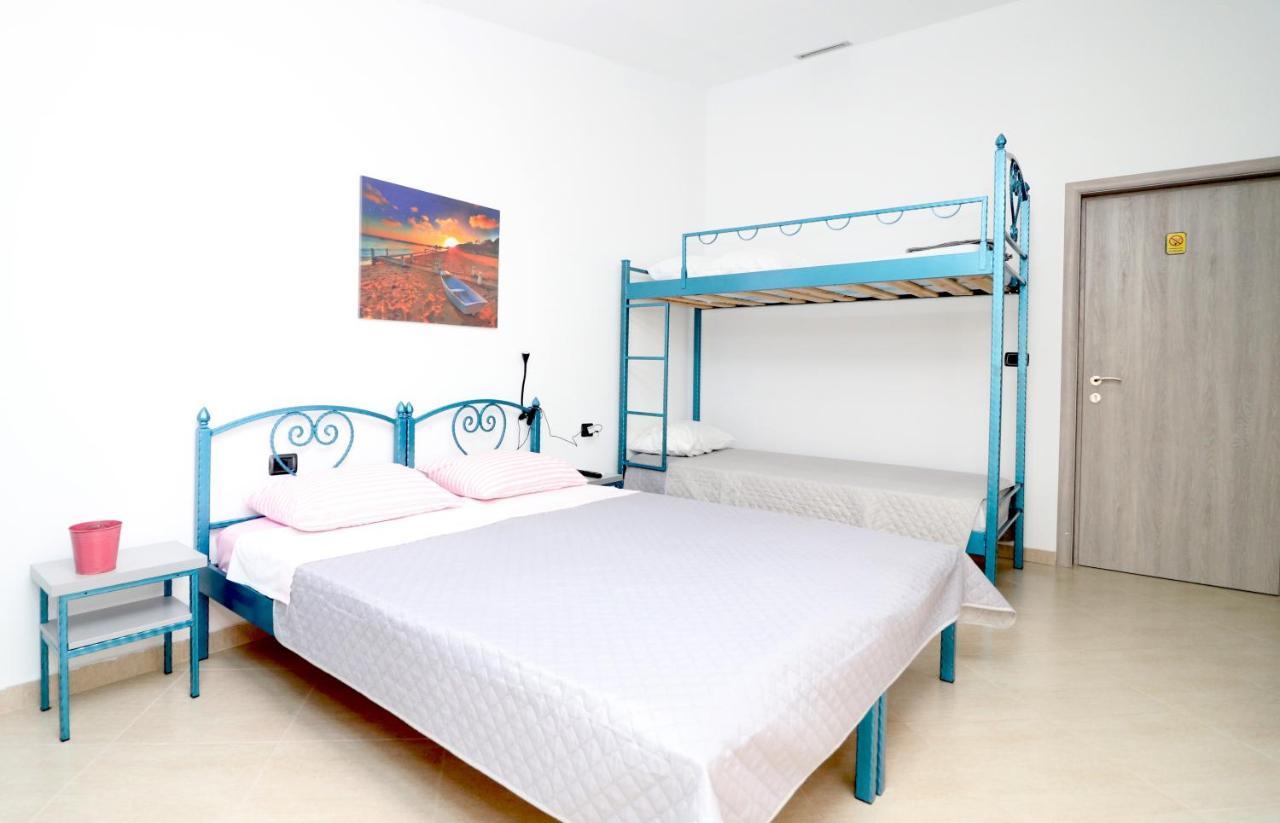 Ildora Qimon Himare Exterior foto