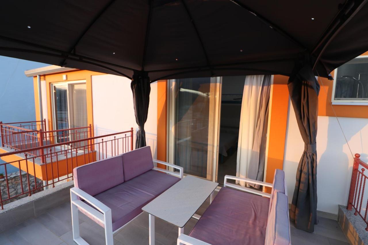 Ildora Qimon Himare Exterior foto