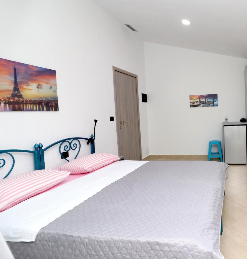 Ildora Qimon Himare Exterior foto