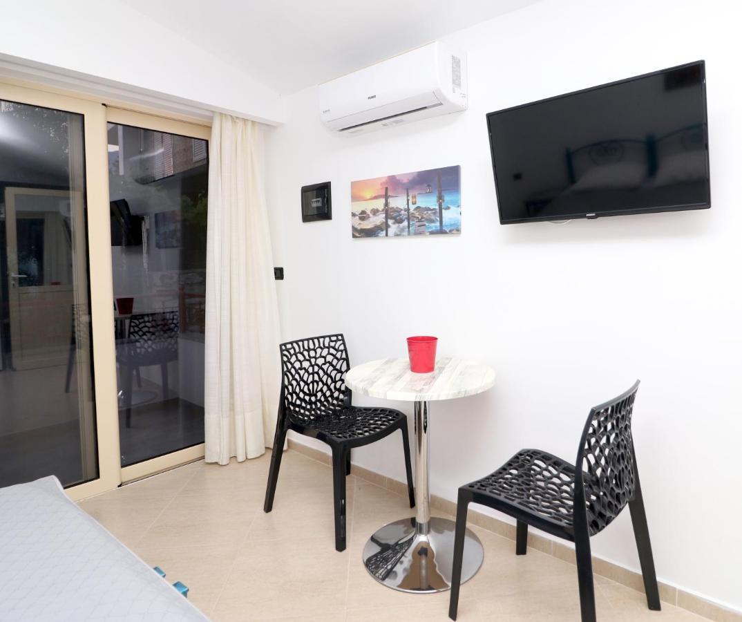 Ildora Qimon Himare Exterior foto